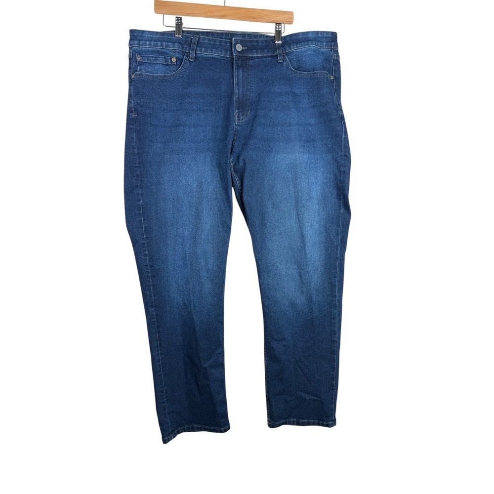 Izod Men's Straight Fit Jeans size 40X32 Blue